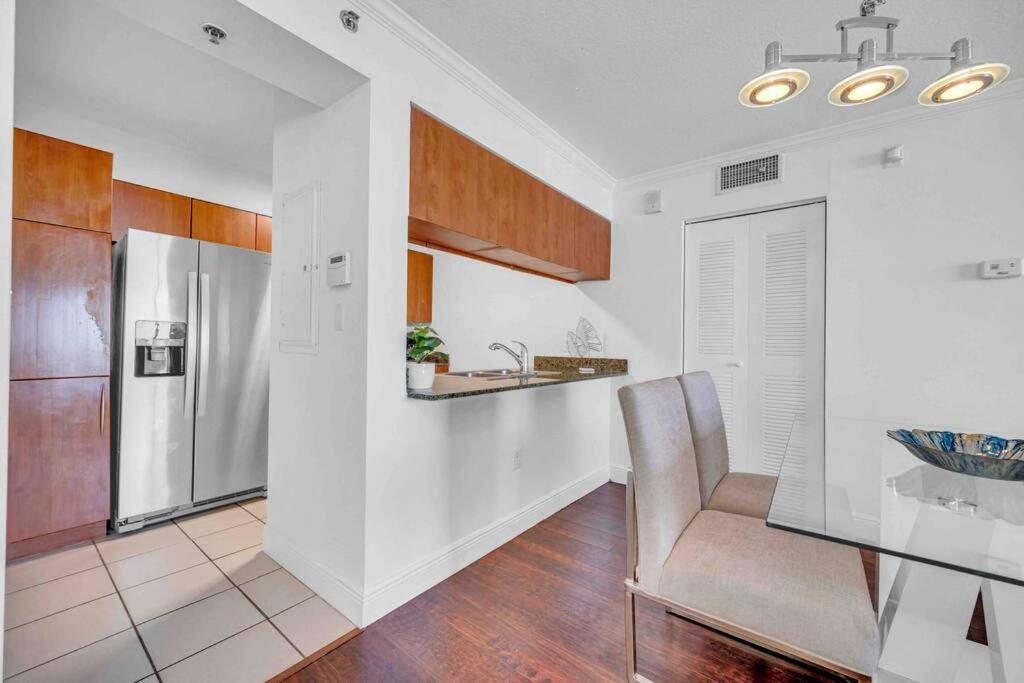 Central Ocean View 3 Bedrooms In Miami W Parking Exterior foto
